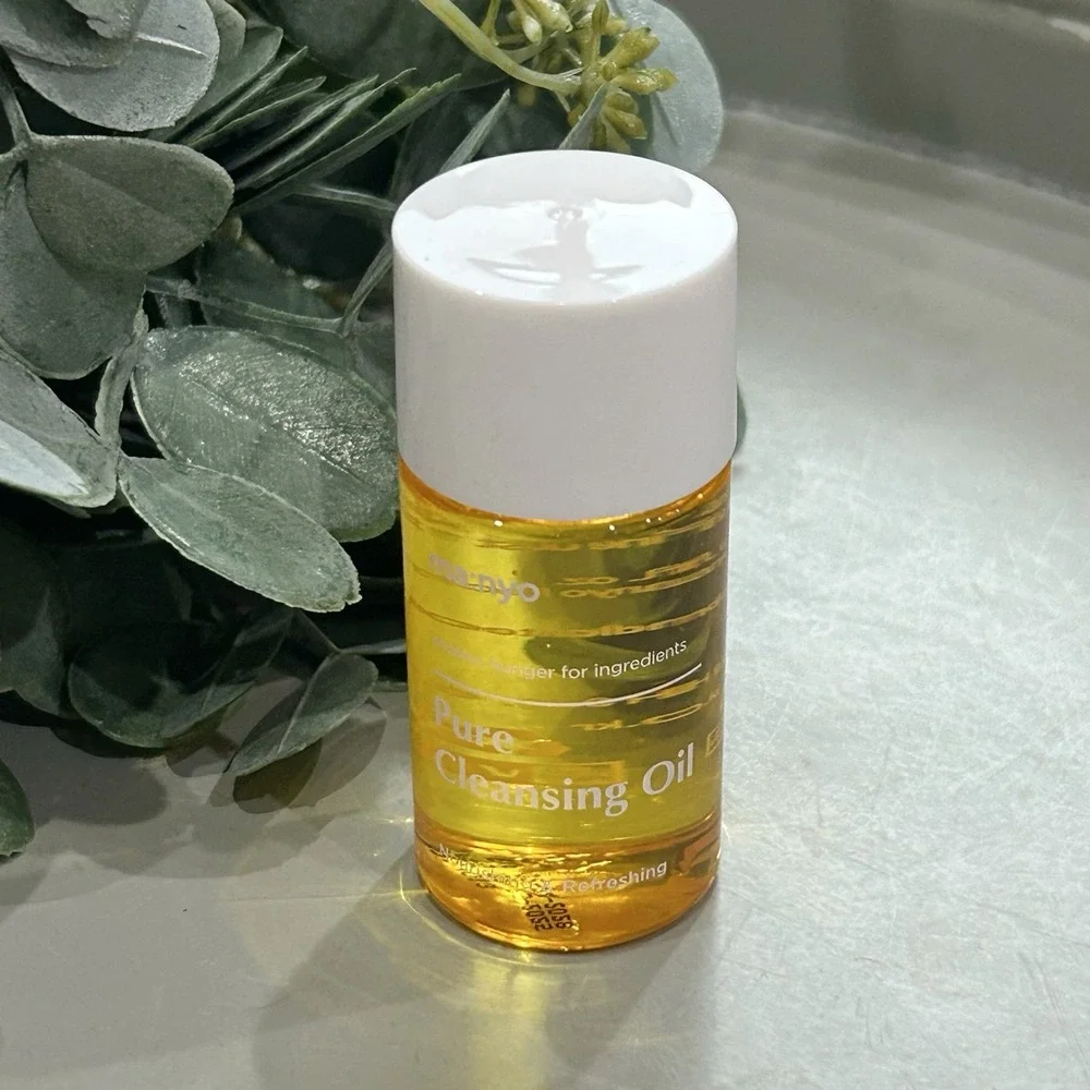 MA:NYO FACTORY || Pure Cleansing Oil (25mL) Brand NEW‎